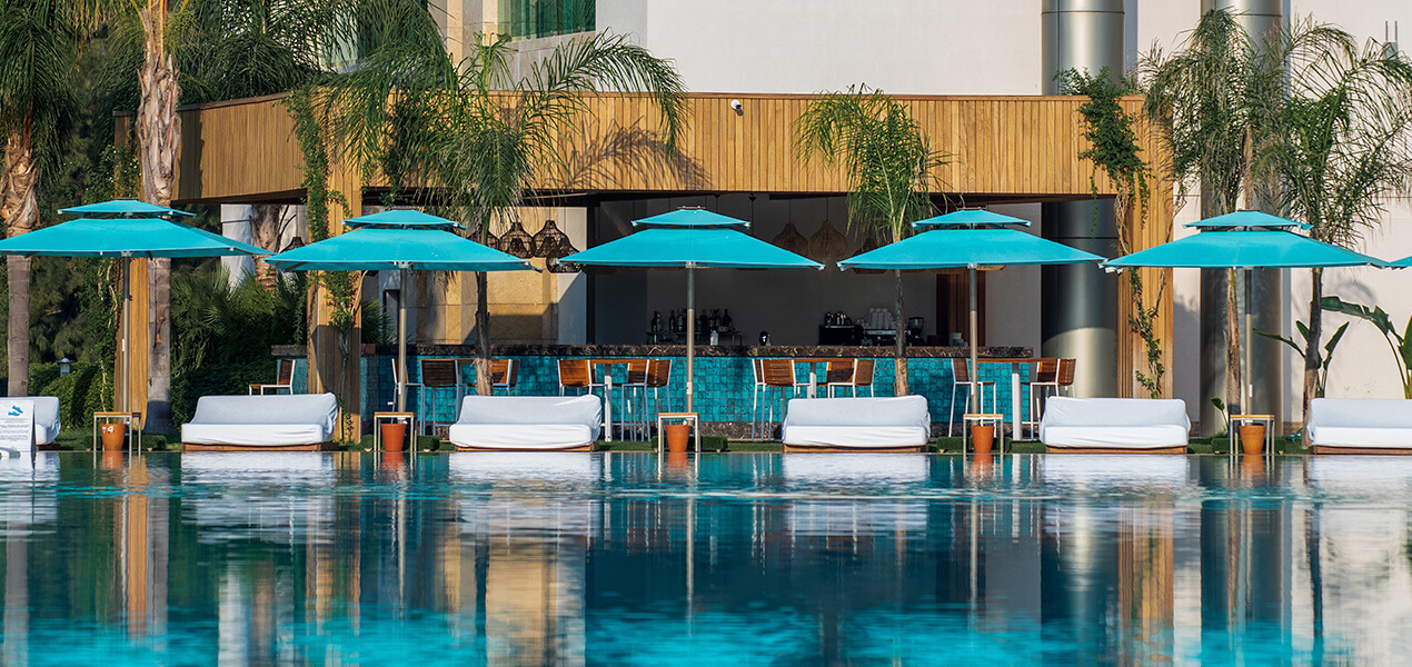 Blue Bar1270x600